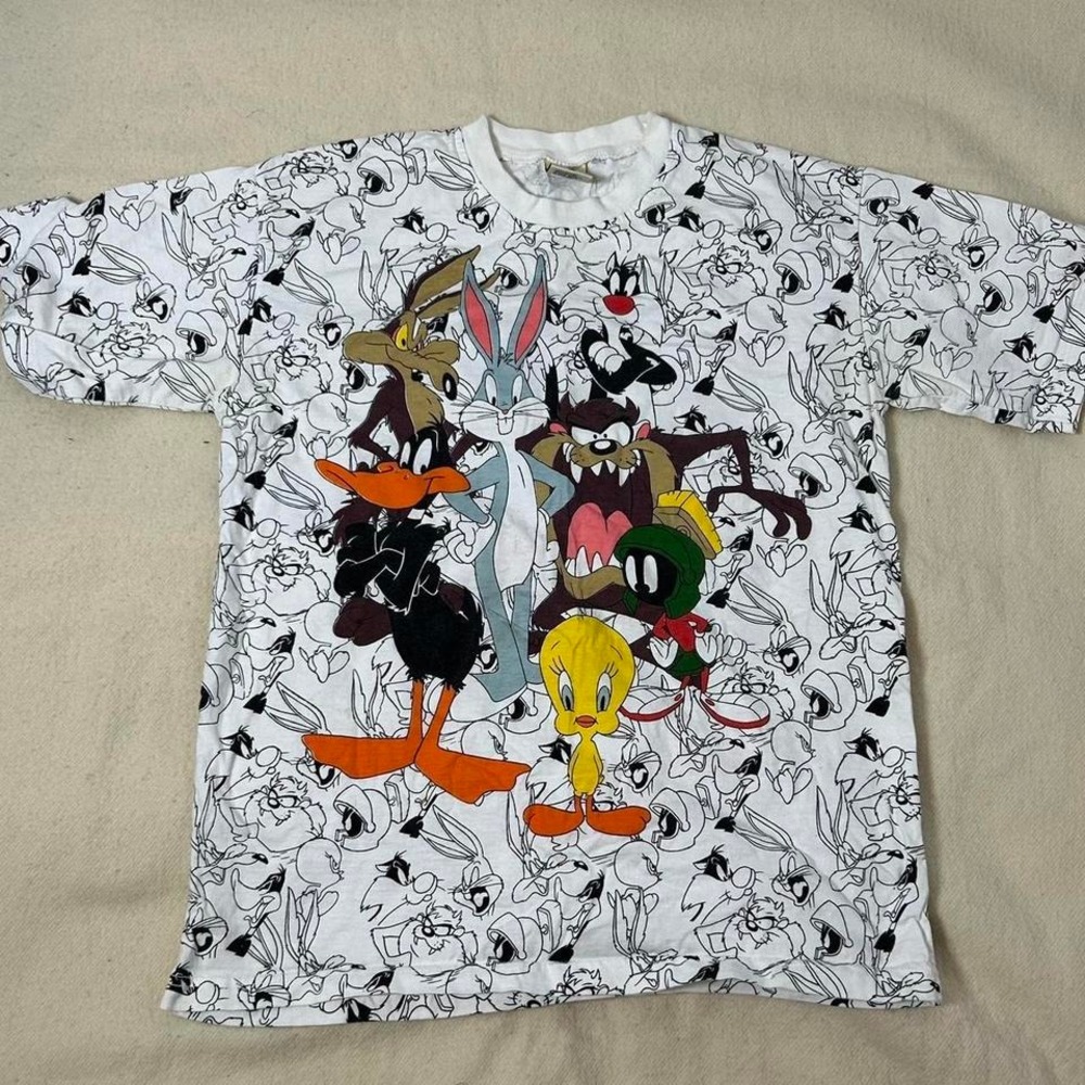 Vintage 90's Peace Tag Looney Tunes Taz Bugs Bunny All over print T-shirt large - Picture 1 of 4